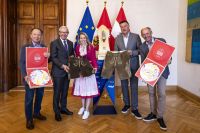 Austrian Alpine Open 2025 Siegertrophäen (c) SLT