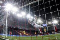 Daniel Tenenbaum (Tel Aviv) und Patson Daka (RBS) (c) GEPA pictures Jasmin Walter