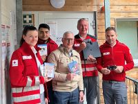 Playstation Übergabe (c) Rotes Kreuz Salzburg