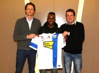 Schoettel mit Ofosu und Haas (c) SVG.jpg