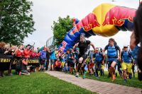 Start Prolog Red Bull X-Alps 2017 (c) Honza Zak Red Bull Content Pool.jpg