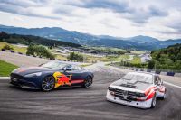 F1 GP AUT 2018 Legends Parade Aston Martin Alfa Romeo Remus (c) Philip Platzer Red Bull Content Pool