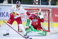 Thomas Raffl (EC RBS) und Sebastian Dahm (KAC) (c) GEPA Goetzhaber .jpg