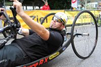 Geierspichler mit Handbike (c) Dissertori