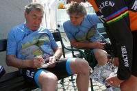 Autogramme vom Weltmeister (c) Maier.jpg