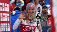 Lindsey Vonn jubelt zu frueh (c) Chris Maier.jpg
