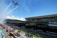 F1 GP AUT 2020 Air Display (c) GEPA Pictures .jpg