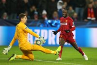 Cican Stankovic (RBS) und Naby Keita (Liverpool) (c) GEPA Mandl
