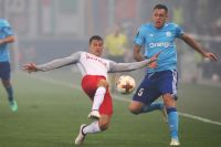 Lainer (RBS) und Lucas Ocampos (Marseille) (c) GEPA pictures Mathias Mandl.jpg