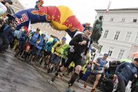 Red Bull X-Alps Start Mozartplatz (c) Hoonza Zak Red Bull Content Pool.jpg