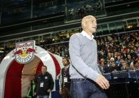 Head Coach Peter Zeidler (c) GEPA pictures Roittner .jpg