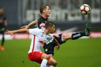 Stefan Lainer (RBS) und Marc Andre Schmerboeck (Sturm) (c) GEPA pictures Felix Roittner.jpg